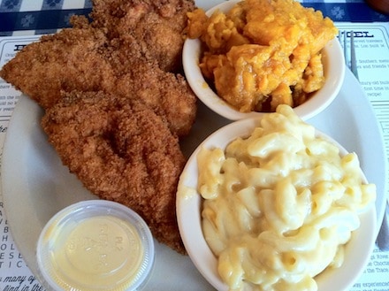 loveless cafe macaroni photos taken in 2015