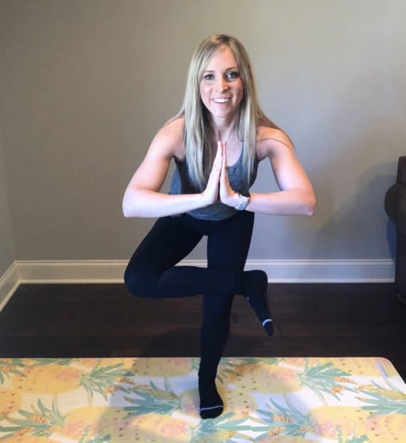 15 Best Hip Opening Stretches for Runners with Tight Hips