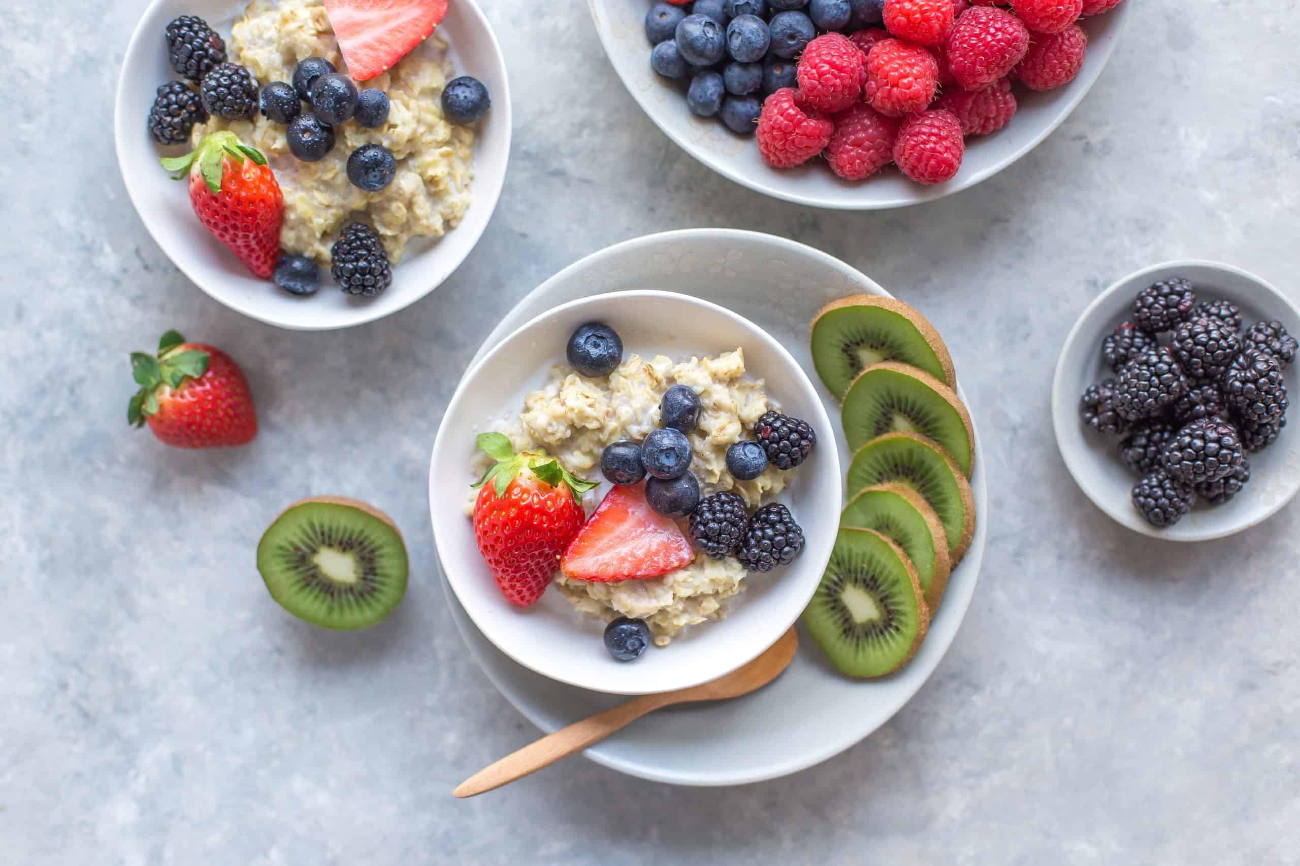 healthy breakfast oatmeal and fruit