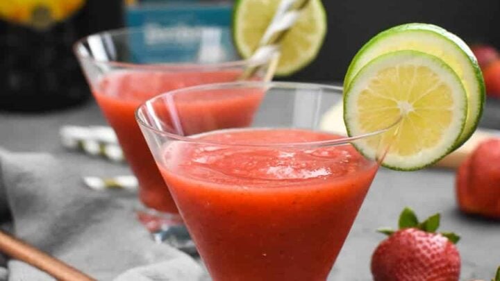 Image for Frozen Strawberry Margarita Recipe {21 Day Fix | Weight Watchers}