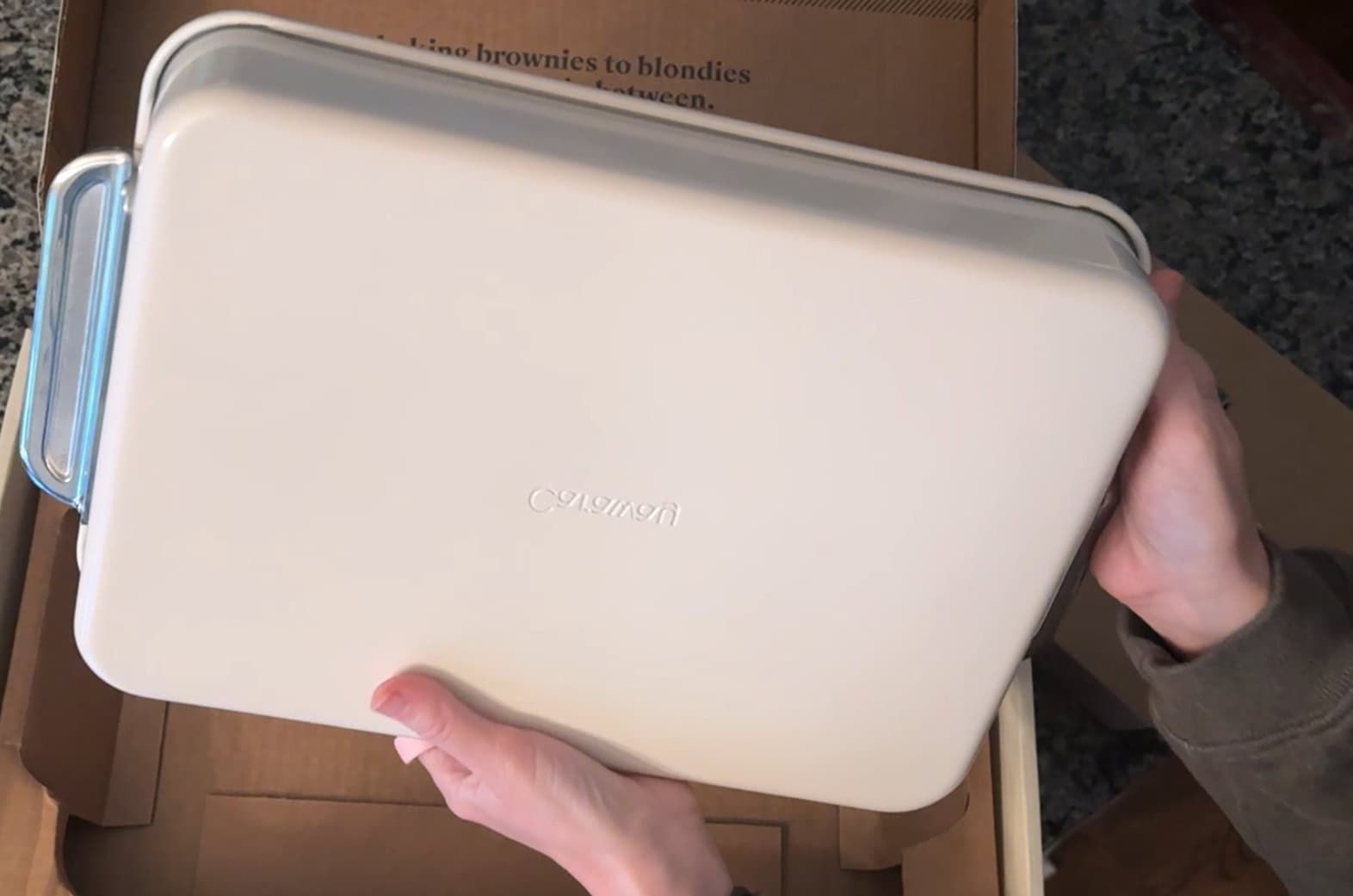 bottom of the caraway rectangle baking pan