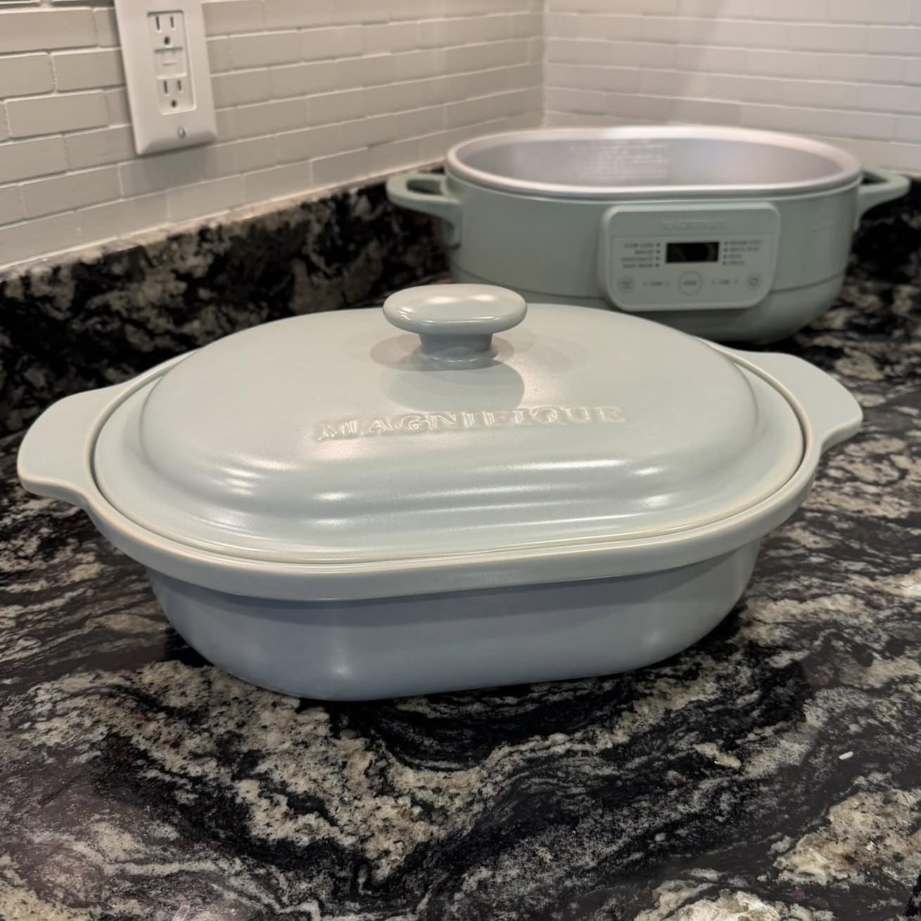 Magnifique Claypot Multicooker as a Dutch Oven